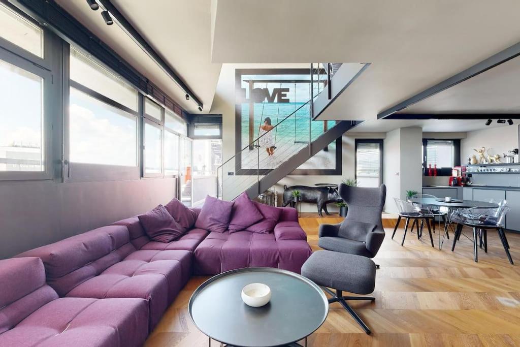 Stylovy Loft S Ohromnou Terasou Appartement Bratislava Buitenkant foto