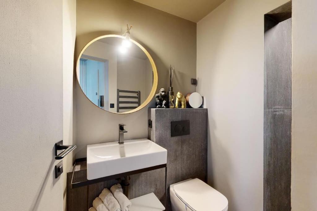 Stylovy Loft S Ohromnou Terasou Appartement Bratislava Buitenkant foto