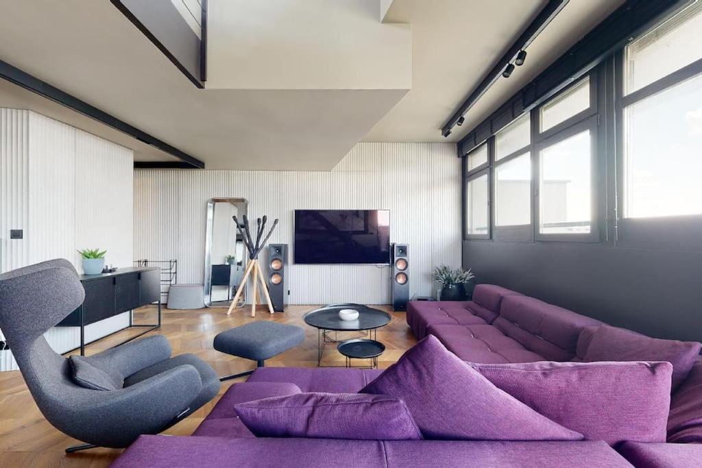 Stylovy Loft S Ohromnou Terasou Appartement Bratislava Buitenkant foto